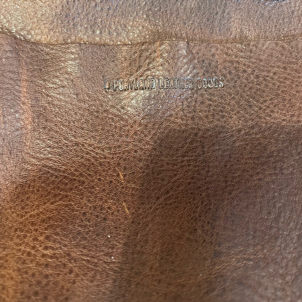 Portland Leather Goods Badlands Mini Zip Crossbody - Picture 4 of 5
